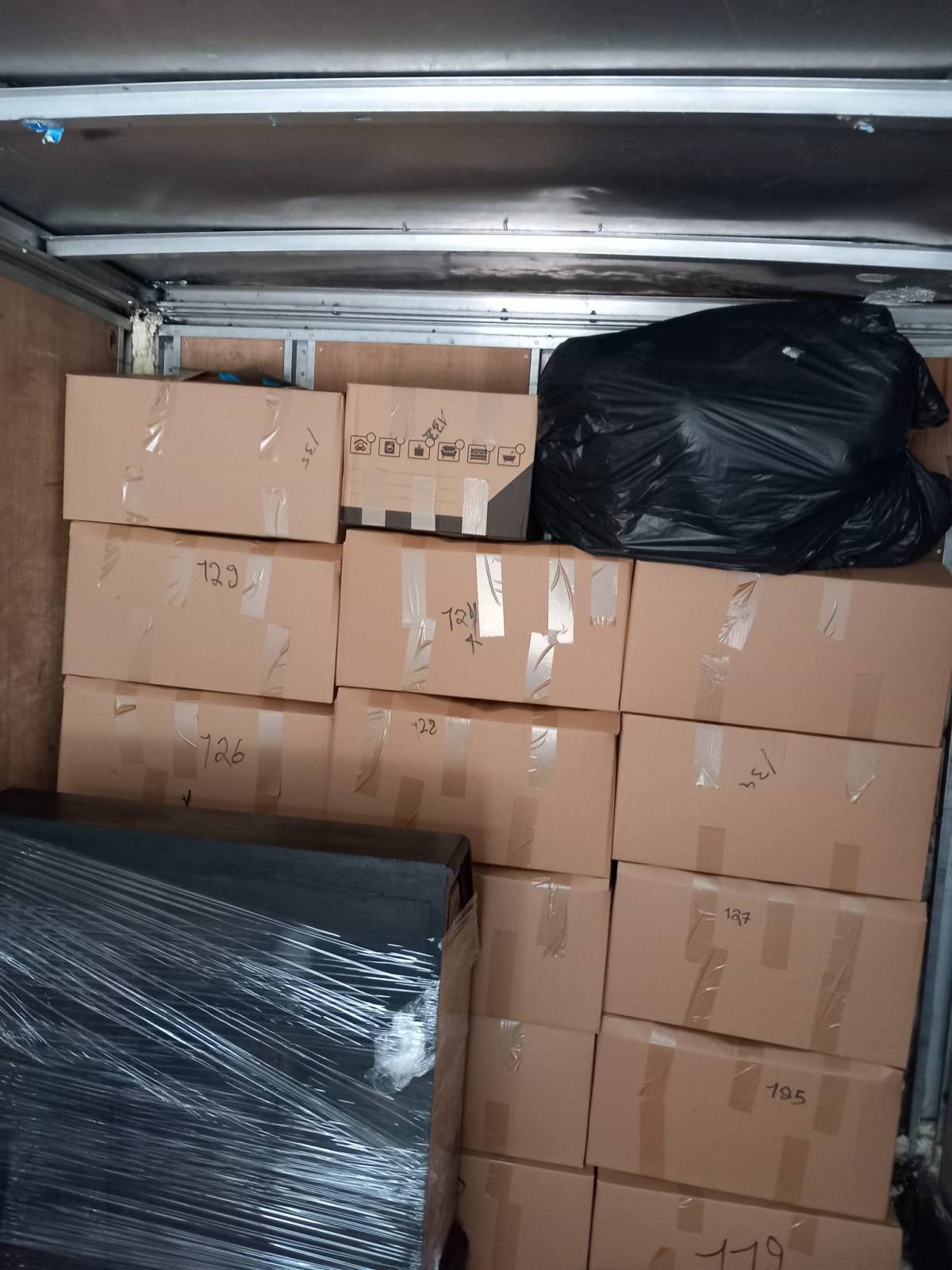 FuturMud Mudanças e transportes - Almada - Furniture Moving and Heavy Lifting