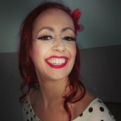 Mia Ferreira - Montijo - Cabelo e Maquilhagem para Eventos