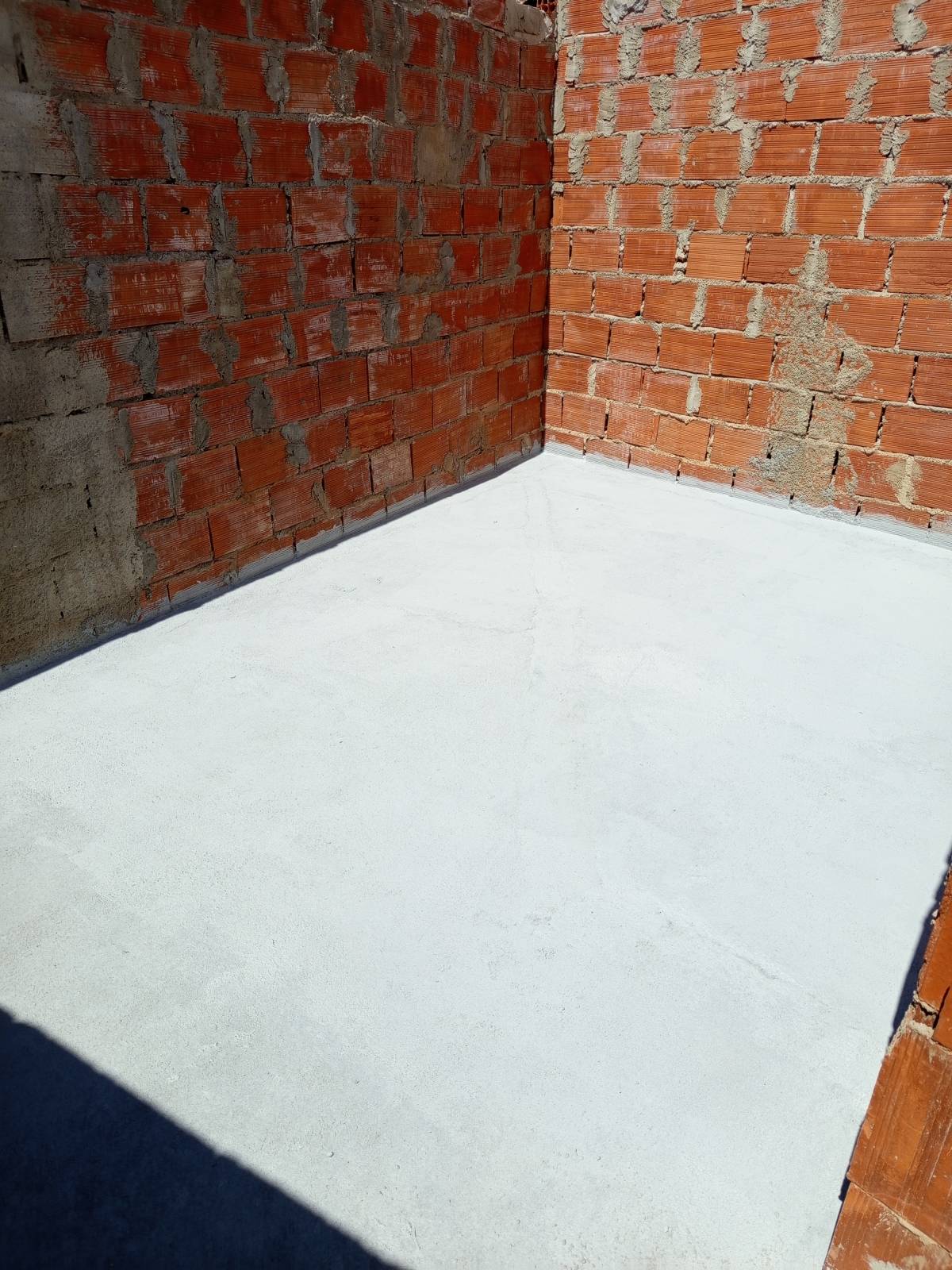 Ferreira remodelações - Azambuja - Küche sanieren