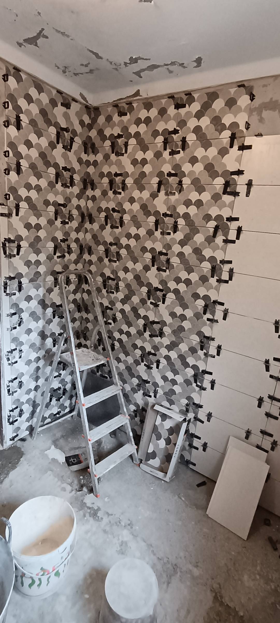 Mãos à Obra Viana - Leiria - Tratamento de Relvado