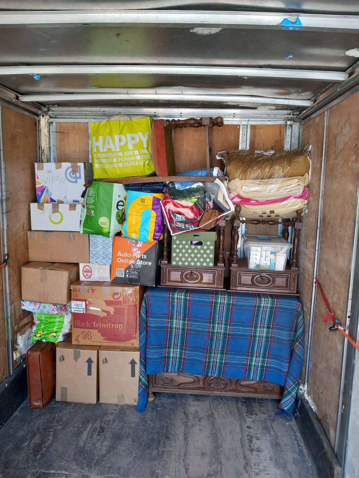 FuturMud Mudanças e transportes - Almada - Furniture Moving and Heavy Lifting