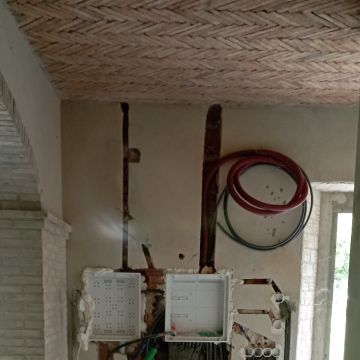 Maksym - Odivelas - Installation eines Stromgenerators