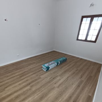 Mãos à Obra Viana - Leiria - Colocação de Pedra