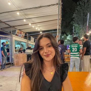 Carolina Santos - Arruda dos Vinhos - Pet Sitting