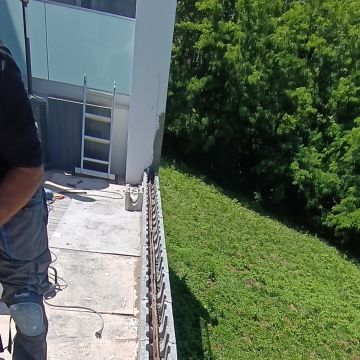 Mãos à Obra Viana - Leiria - Instalação de Escadas