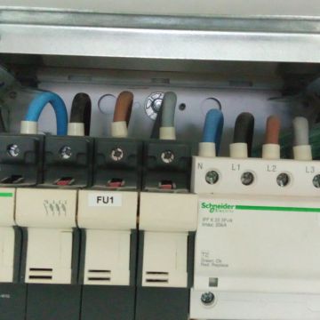AG2L electrical solutions - Ponte de Lima - Installation und Montage von Lampen
