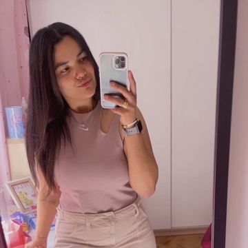 Ana Paula - Azambuja - Limpieza de persianas
