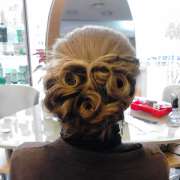 Anabela - Odivelas - Hairdressers and Makeup Artists