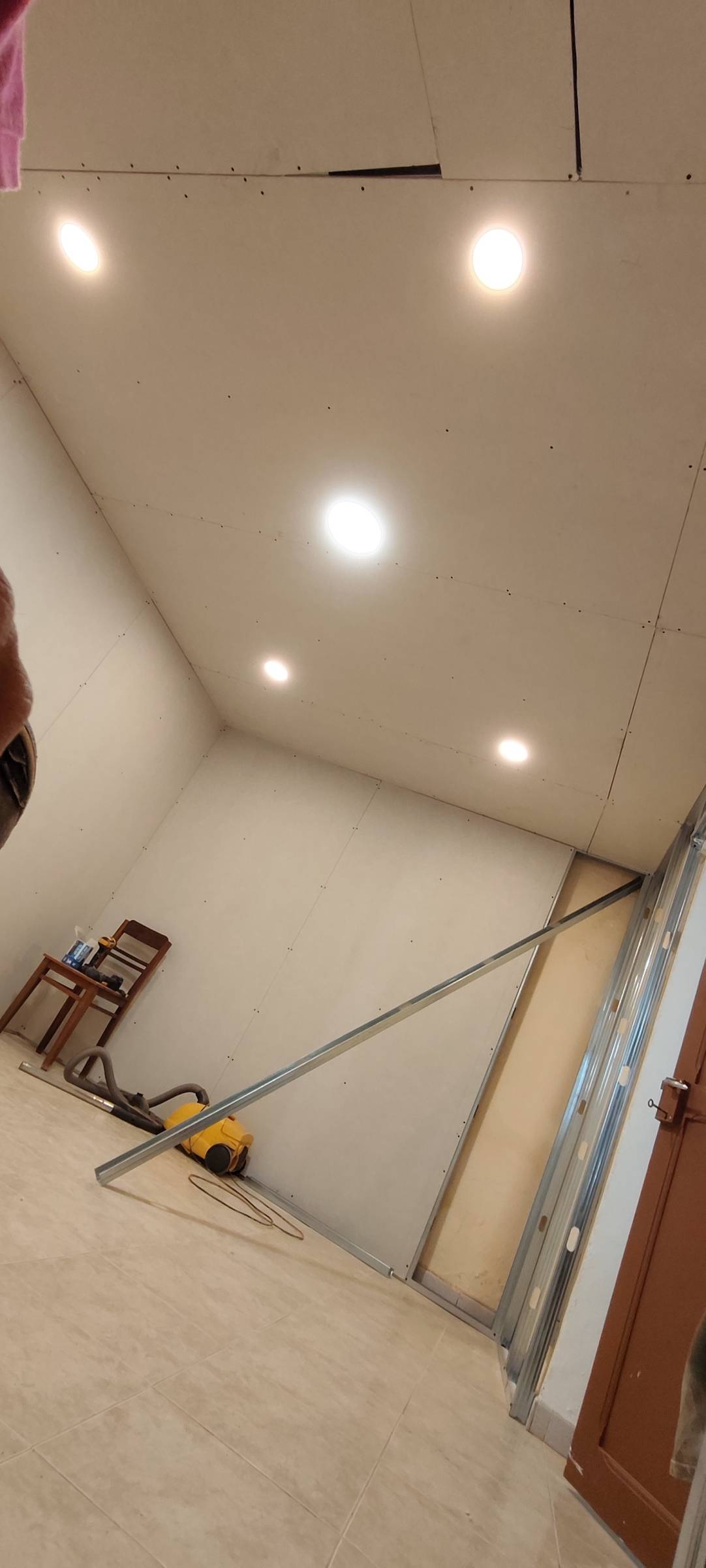 Geilson Pereira do Nascimento - Estremoz - Asbestos Removal