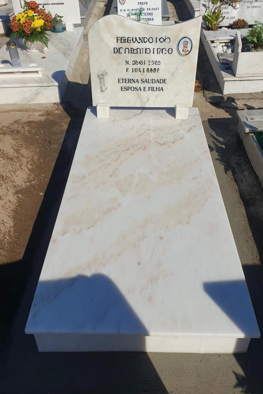 Granitop - Vila do Conde - Stone or Tile Flooring Repair or Partial Replacement