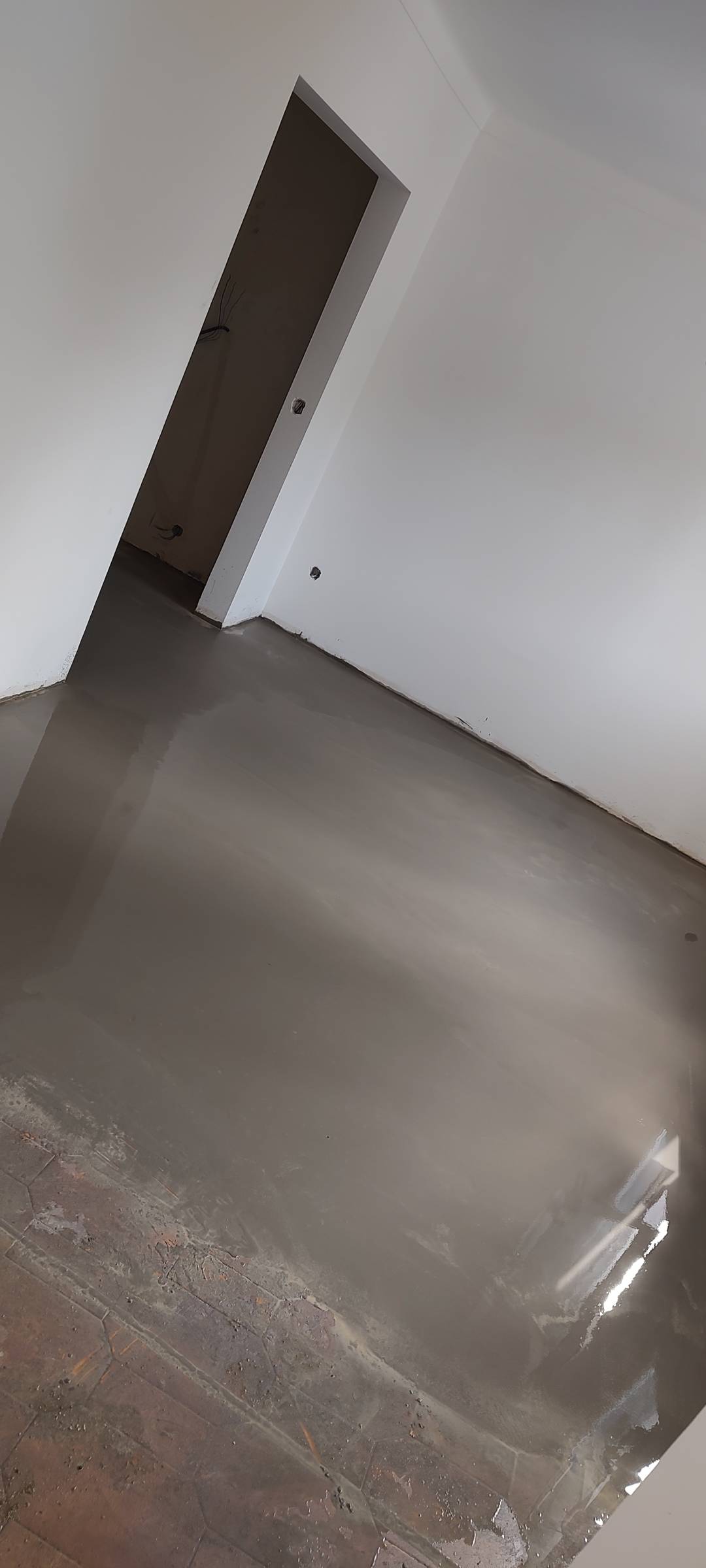 Dl remodelação - Seixal - Instalación de suelos de baldosas o piedras