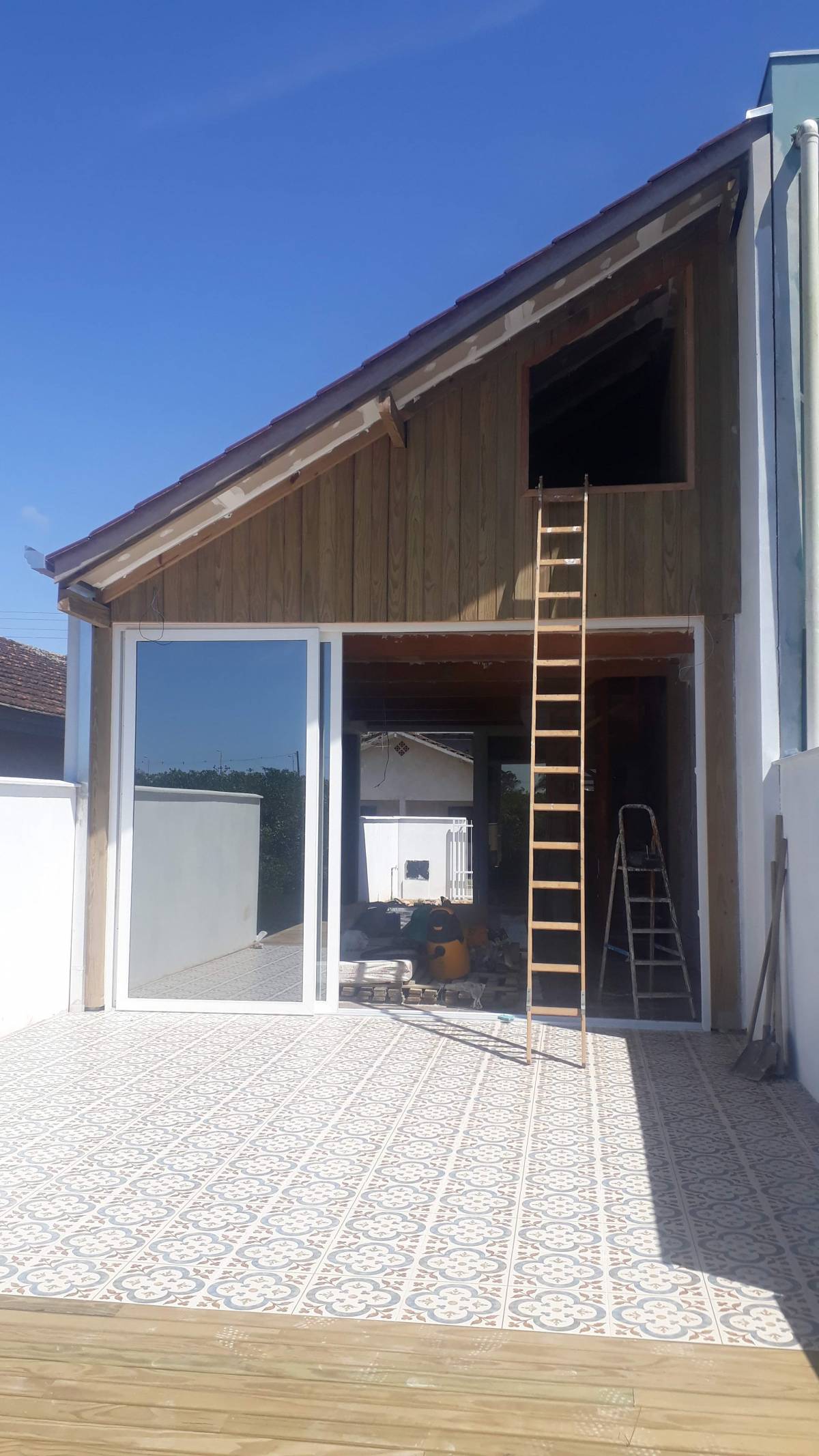 J.kasas - Caminha - Construction and Building Services