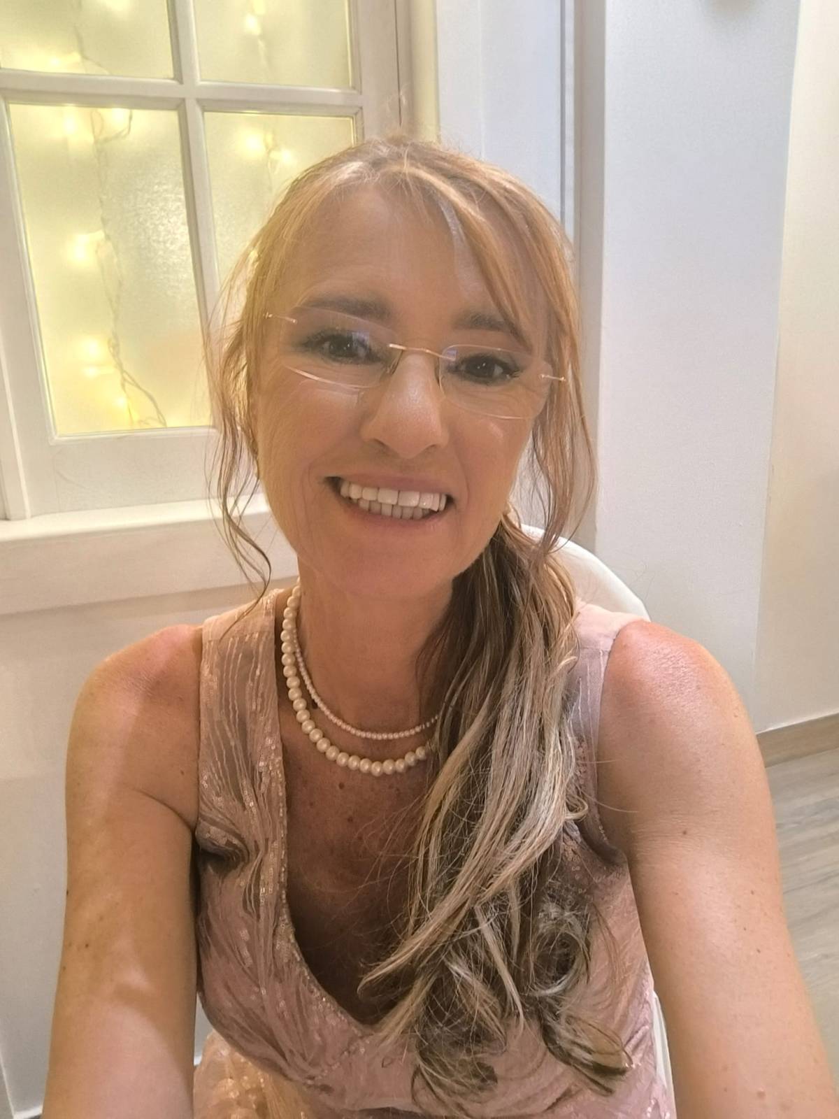 Laura Correia - Seixal - Wedding Officiant