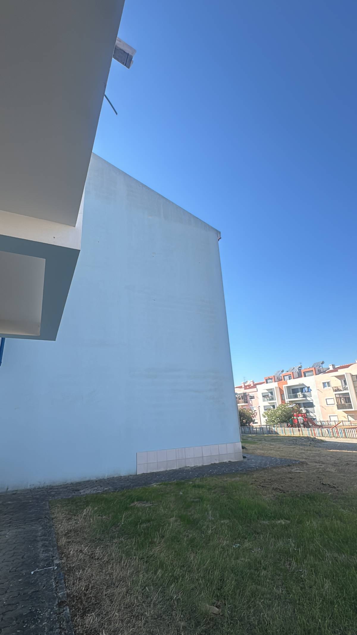 Tarcísio Oliveira - Sintra - Fence Installation