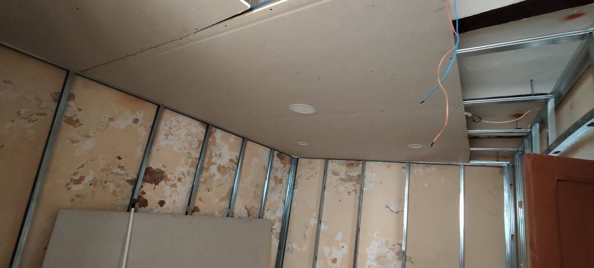 Geilson Pereira do Nascimento - Estremoz - Sound Proofing