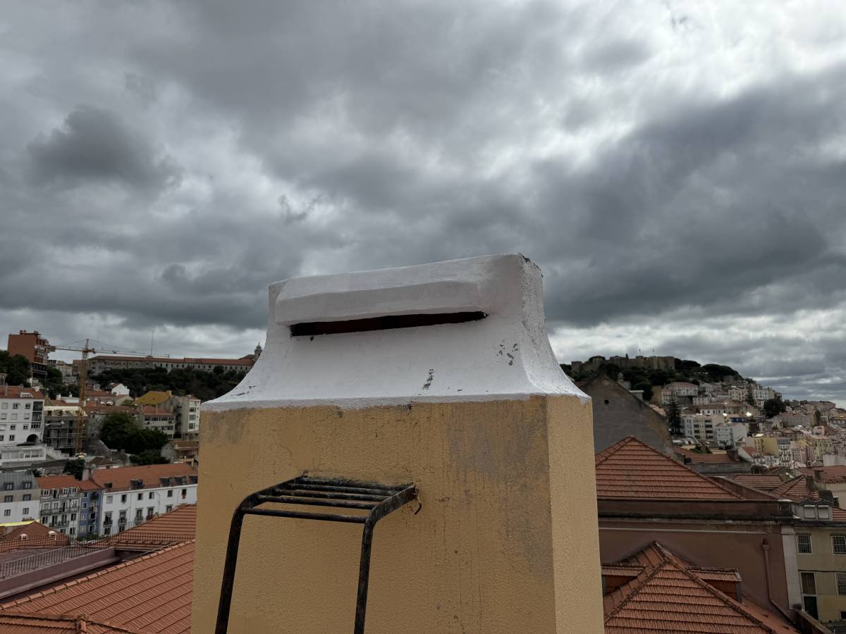 Tarcísio Oliveira - Sintra - Stair Installation
