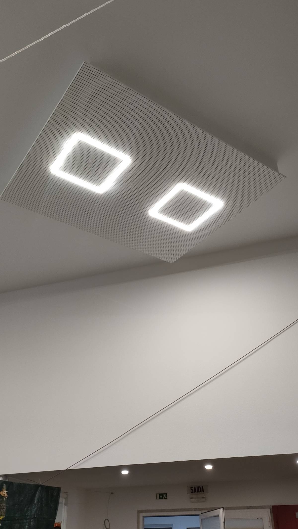 André Martins - Electricista - Lourinhã - Installation de ventilateur