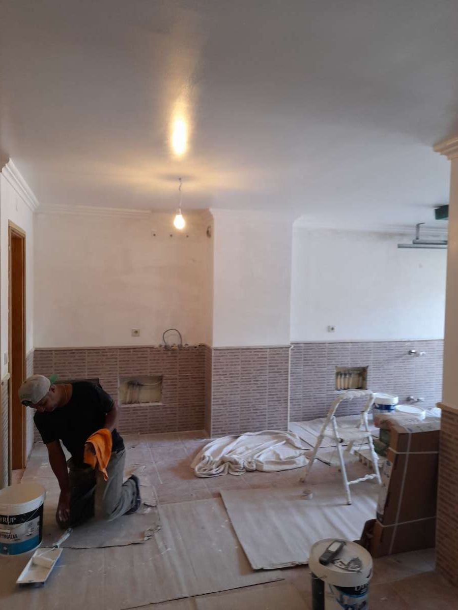 Alemão Pinturas e Remodelacões - Loures - Remodelações e Construção