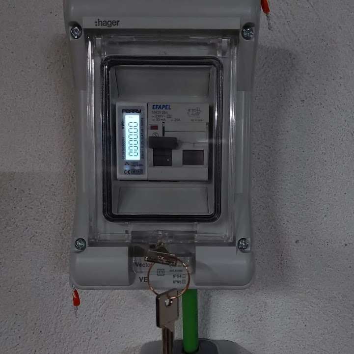 Eletrovac - Porto - Instalação de Tubos de Canalização
