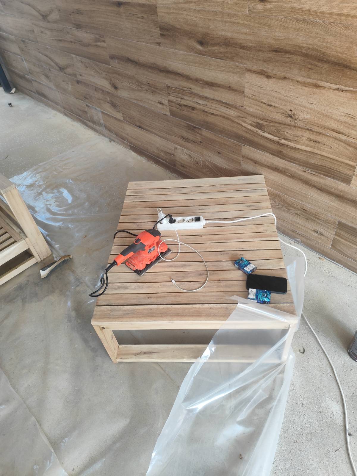 Artur - Sesimbra - Tile Installation