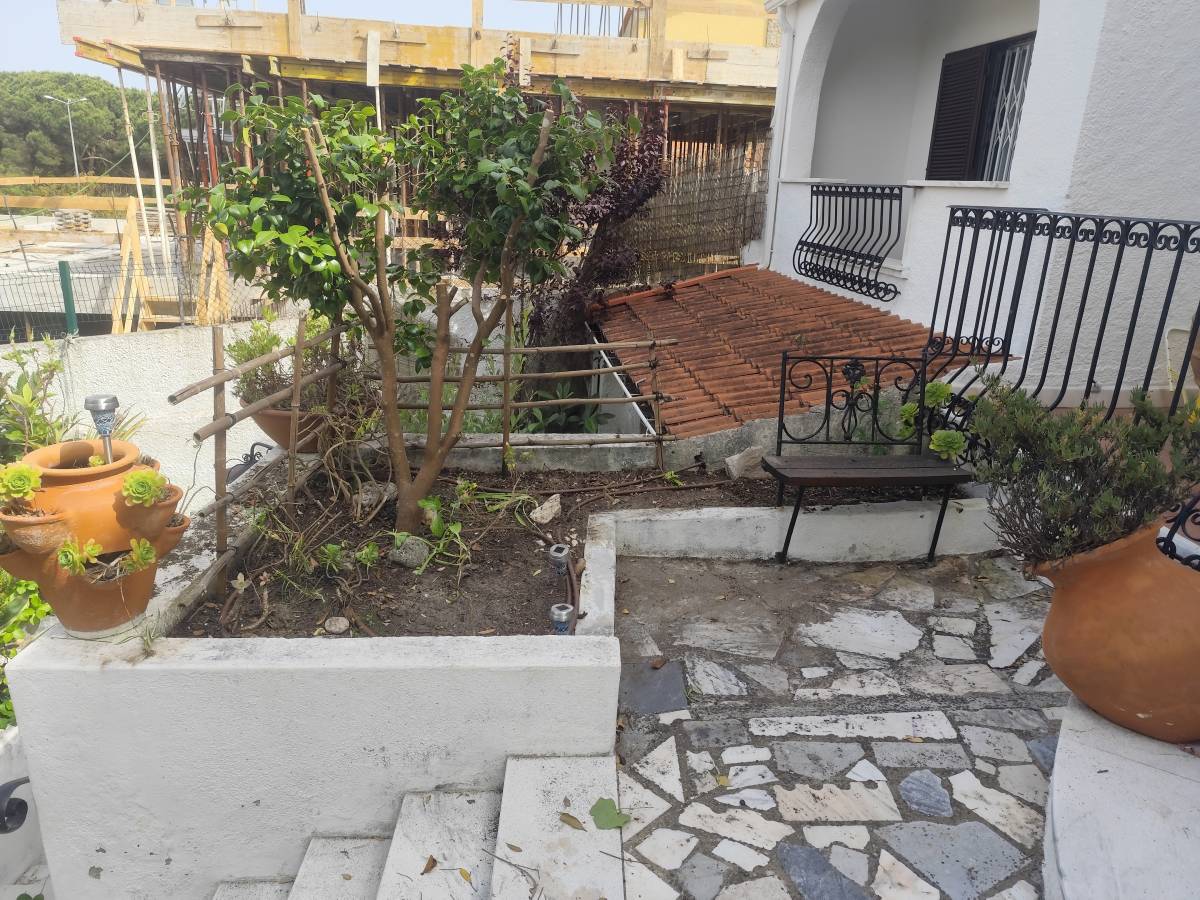 Artur - Sesimbra - Gazebo Installation