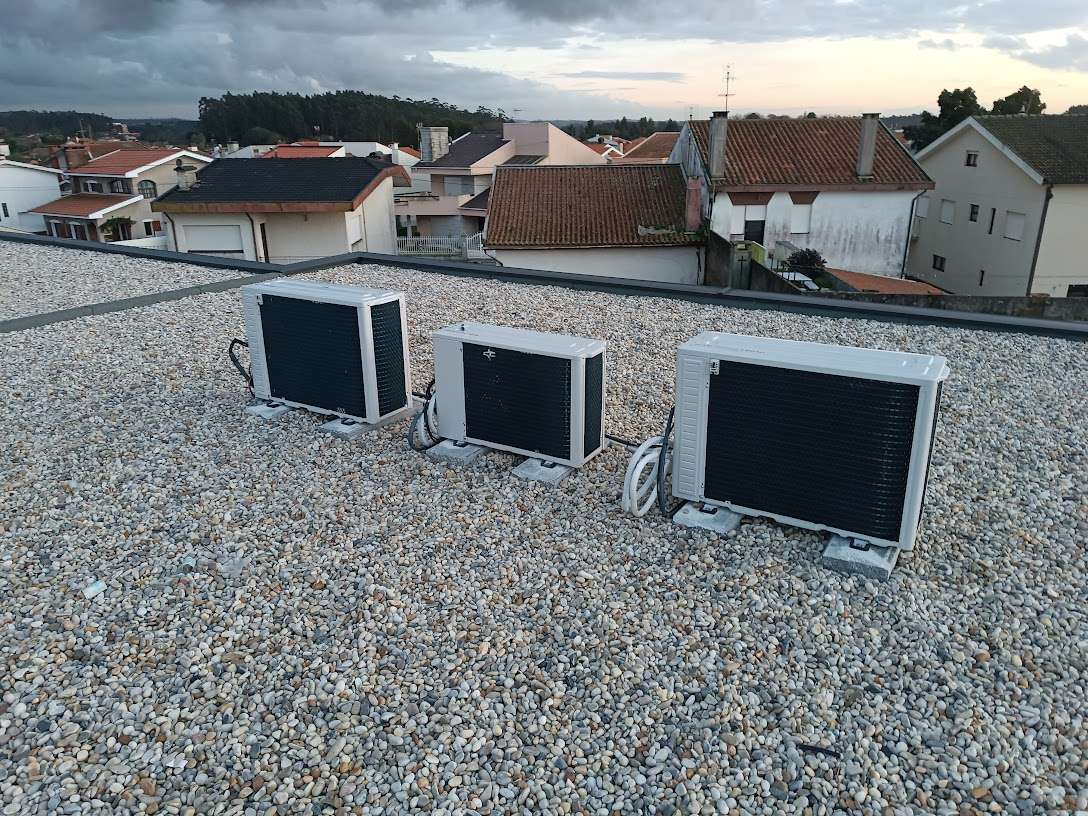 Eletrovac - Porto - Instalação e Reparação de Intercomunicadores
