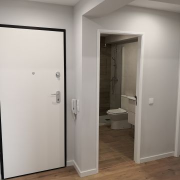 R.M. SIMÕES - Almada - Remodelação de Casa de Banho