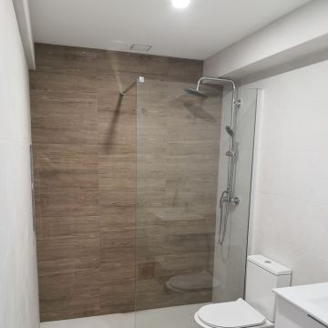R.M. SIMÕES - Almada - Demolição de Construções