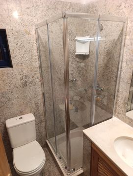 FixPro Soluções - Póvoa de Varzim - Montagem de Mesa de Bilhar