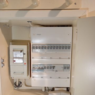 H.J pintura e elétrica - Torres Vedras - Ventilator montieren