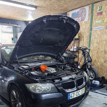 CMpneus - Vila Nova de Gaia - Tapicería del coche
