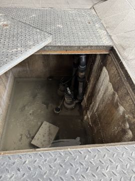 Canalizador (Reparação de Bombas de Água)