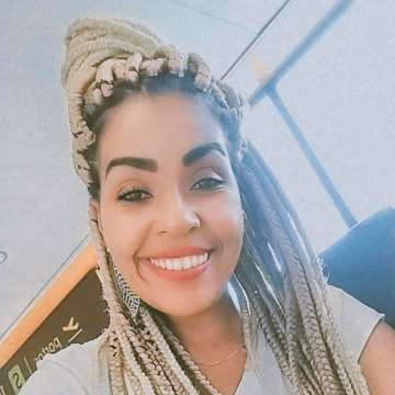 Larissa Neves - Vila Nova de Famalicão - Apoio ao Domícilio e Lares de Idosos