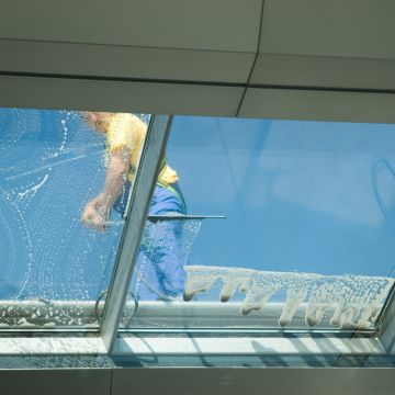 TCrystalclean - Viseu - Window Blinds Cleaning