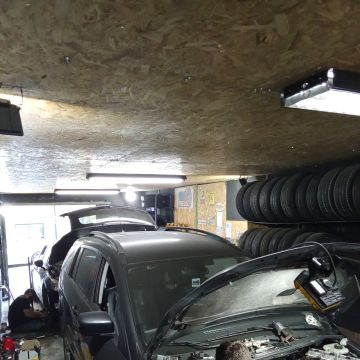 CMpneus - Vila Nova de Gaia - Reparación de coches