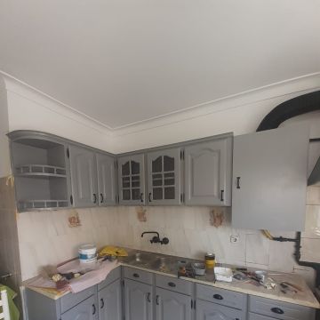 Elias - G Camp - Caldas da Rainha - Remodelação de Armários