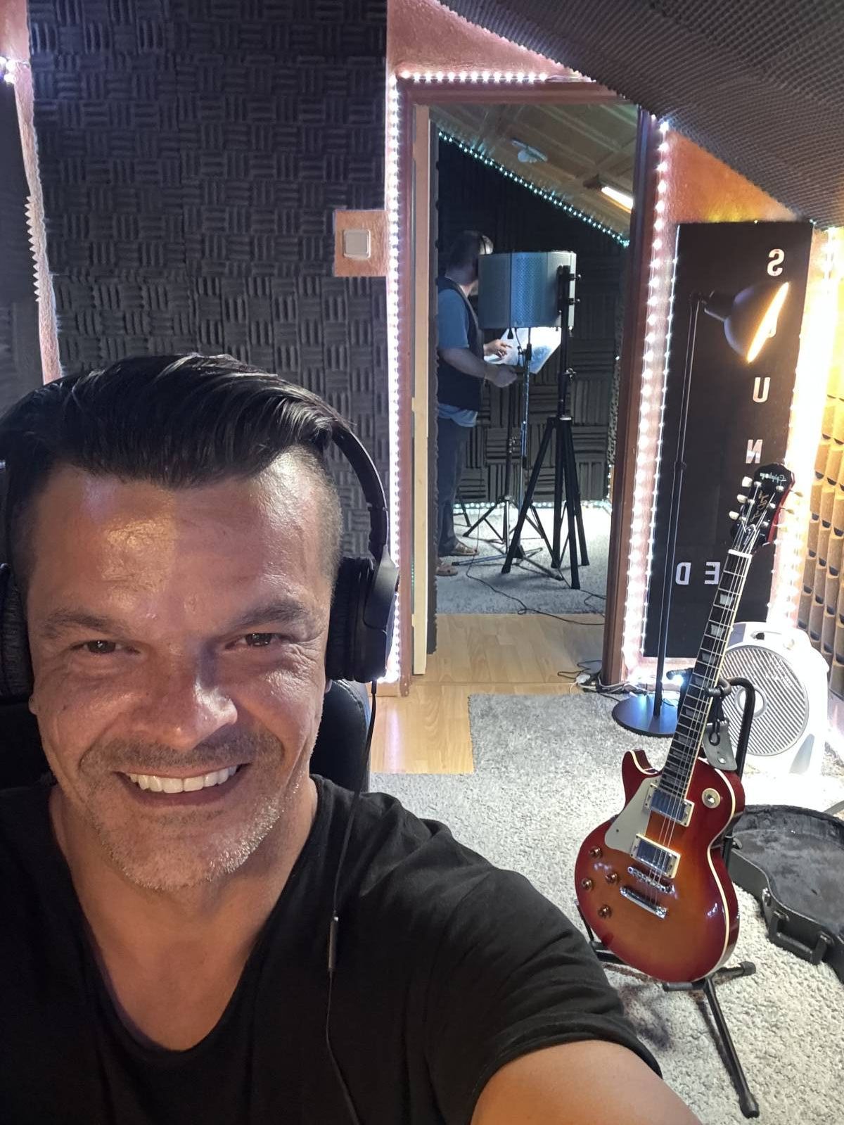 Tó Martins/ Estudios Soundled - Sintra - Gravação de Áudio