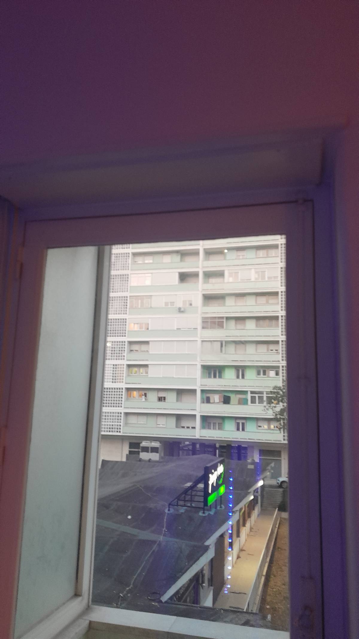 SF REPAROS E INSTALACOES - Loures - Electrical and Wiring Issues