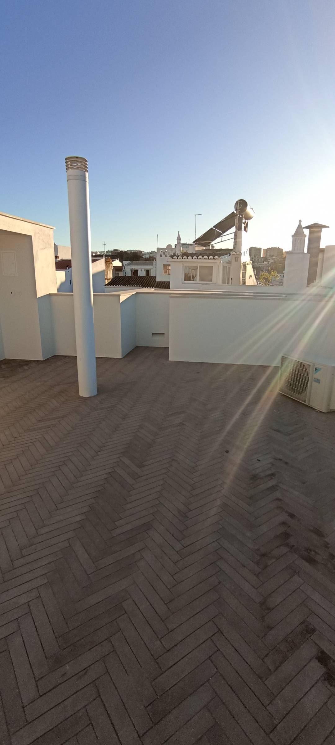 MCC CONSTRUÇÕES UNIPESSOAL LDA - Lagos - Bauunternehmen