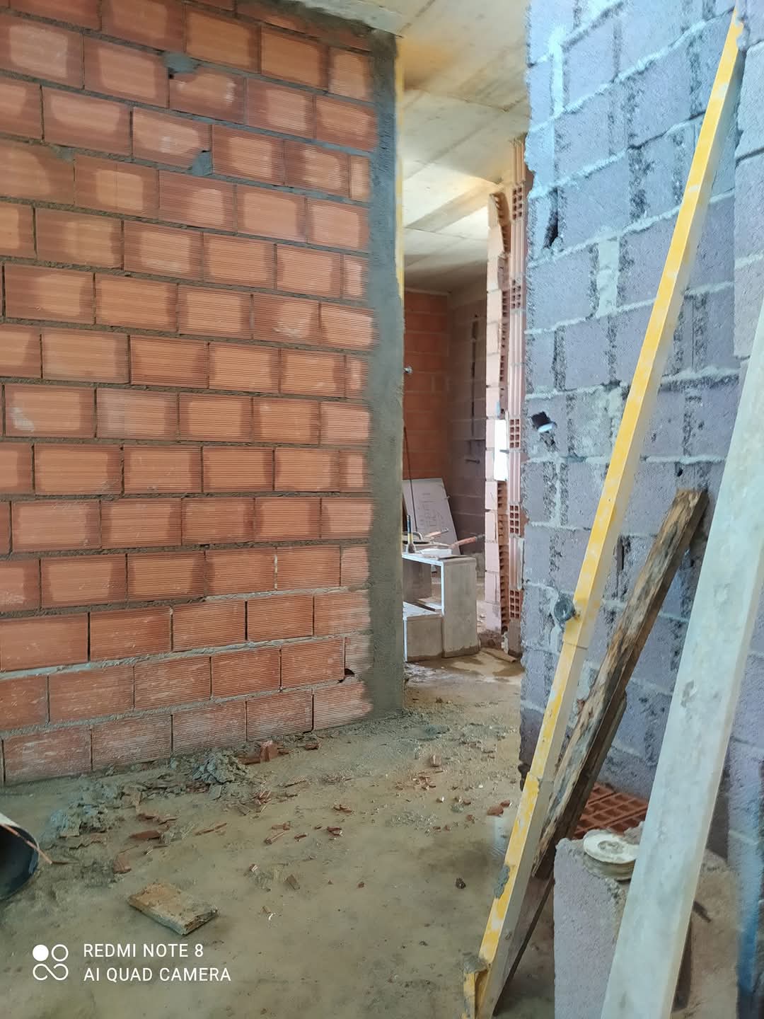 Philip Marquezinho - Torres Vedras - Drywall Repair and Texturing