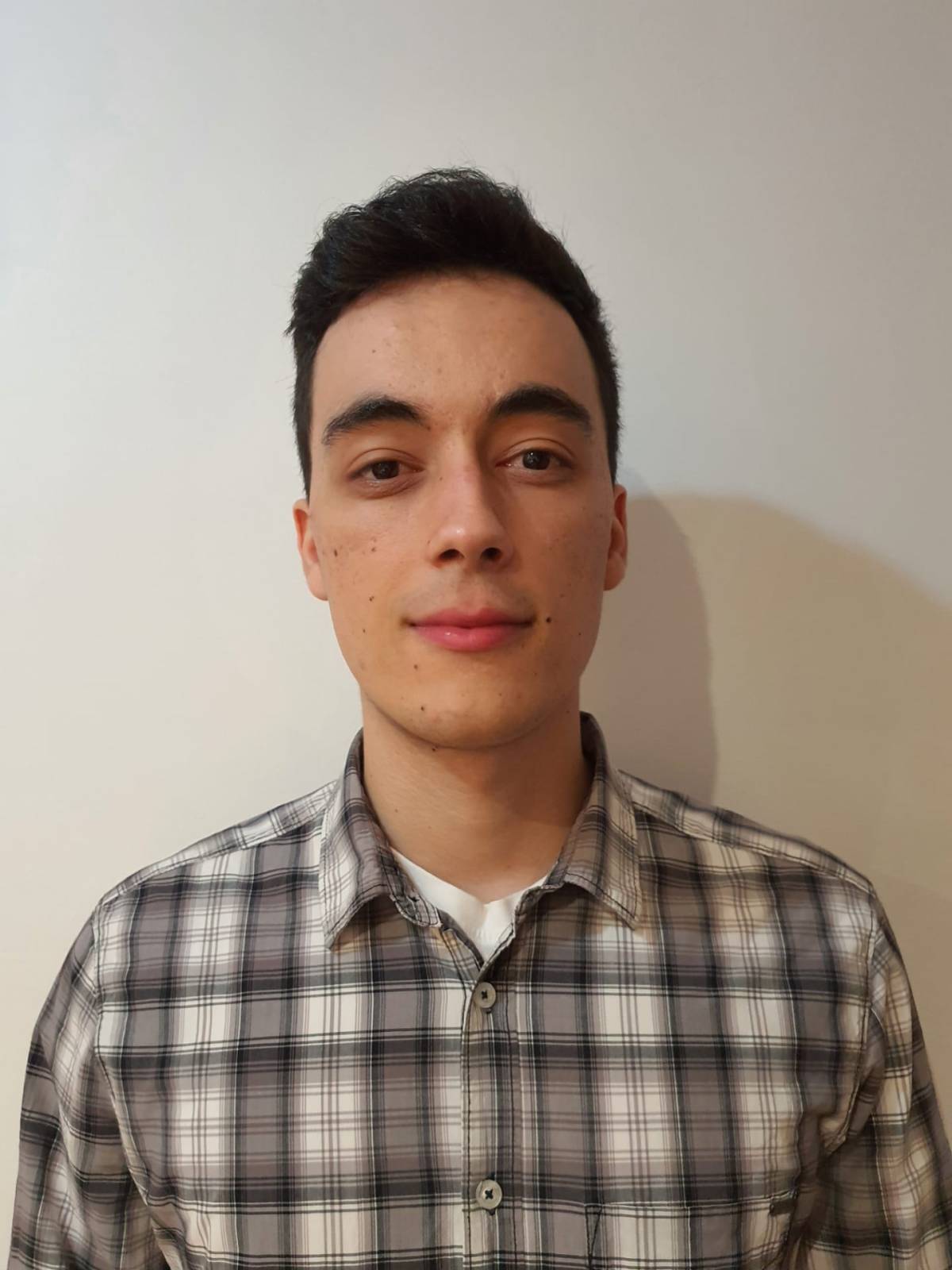 Leandro - Vila Nova de Gaia - Phone or Tablet Repair