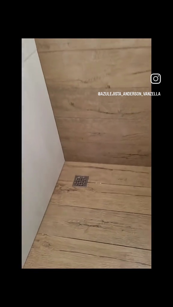 Tile setter Vanzella - Figueira da Foz - Carpet Installation
