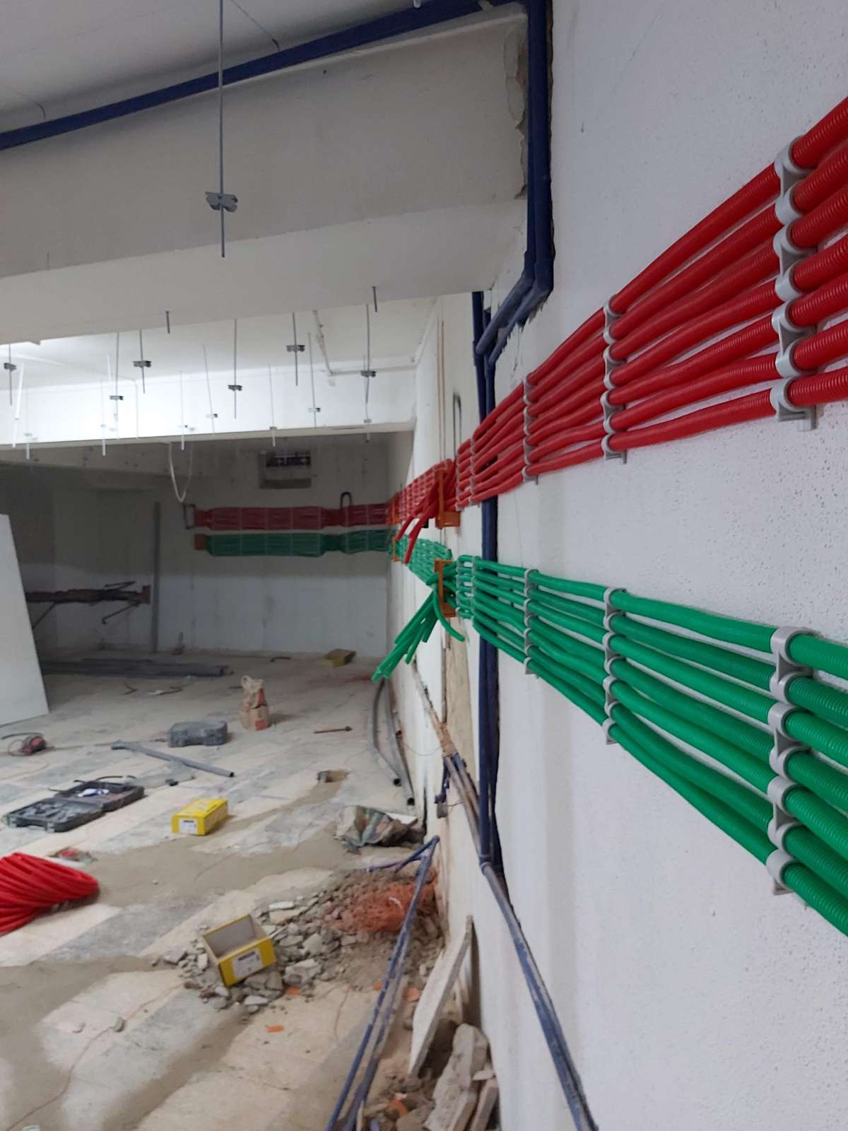 Marcio Silva - Amadora - Switch and Outlet Installation