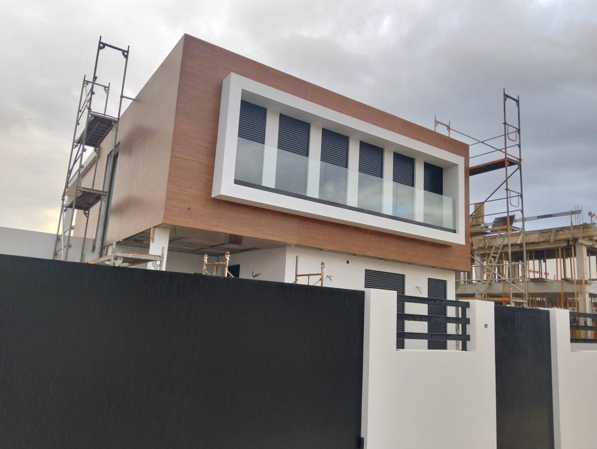 Haylton Sousa - Seixal - Remodelação de Armários