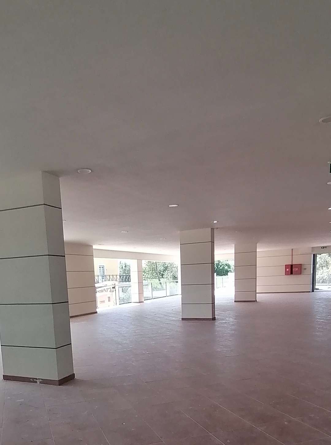 Hutson João Nhama - Sintra - Drywall Installation and Hanging