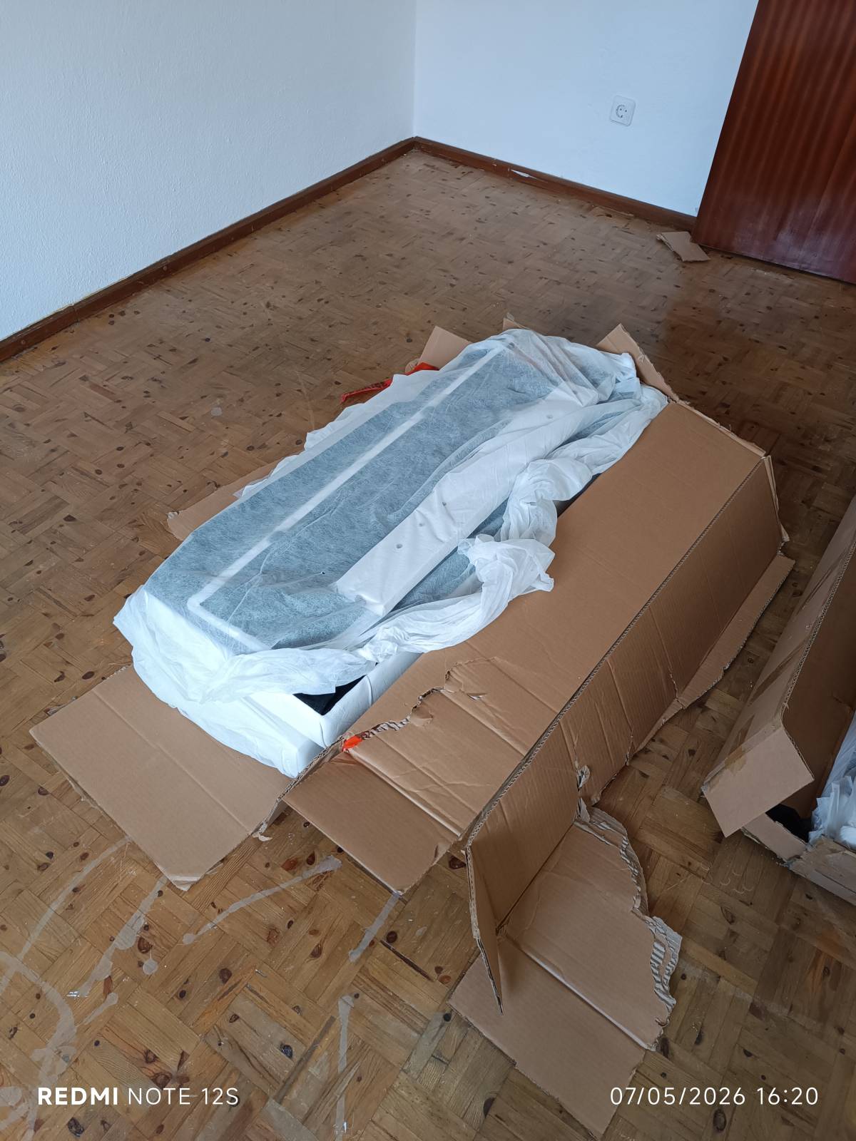 SF REPAROS E INSTALACOES - Loures - Montaje de centros de entretenimiento o soportes de TV