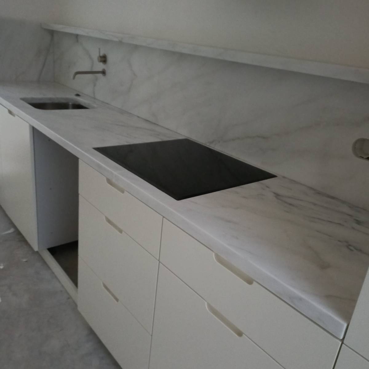 MCC CONSTRUÇÕES UNIPESSOAL LDA - Lagos - Ladensanierung