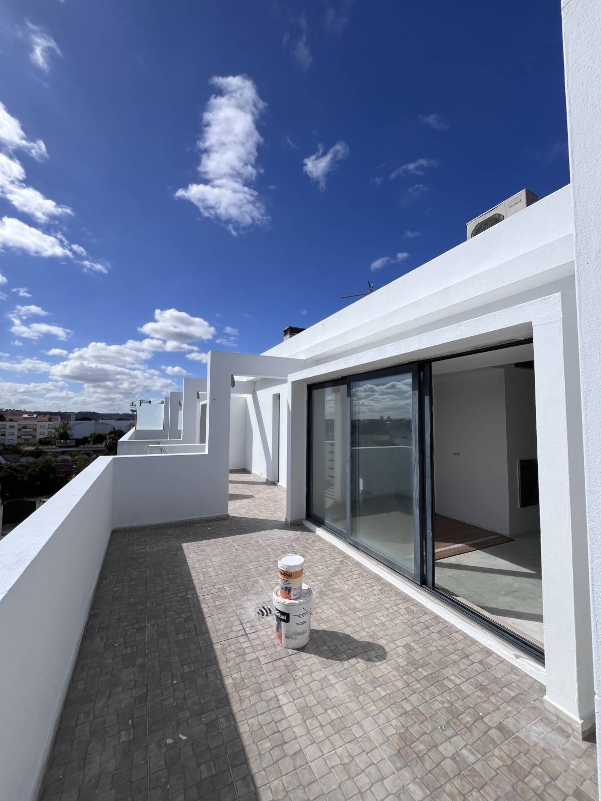 AJS pinturas e assistência residencial - Santarém - Instalação de Escadas
