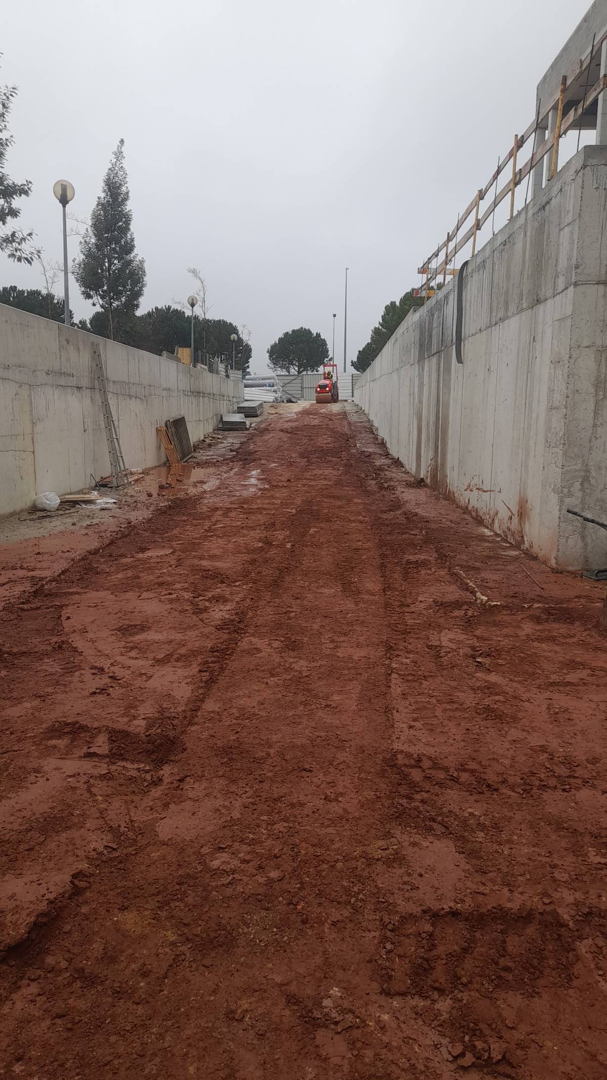 Audácia100fim - Construção civil - Vila Franca de Xira - Installation, réparation ou retrait de revêtement mural
