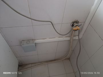 SF REPAROS E INSTALACOES - Loures - Instalación o reemplazo de persianas